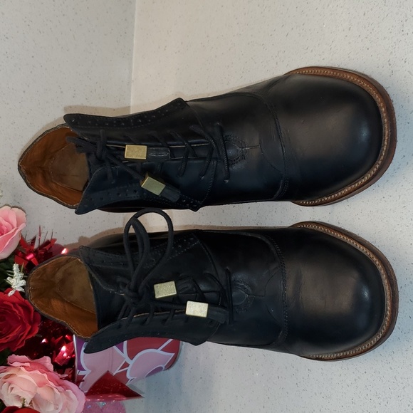 J SHOES sidesaddle leather booties (sz 9) - Picture 3 of 9